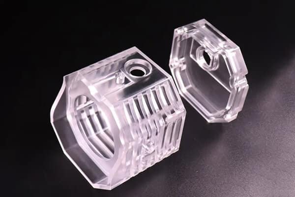 Transparent machined polycarbonate component